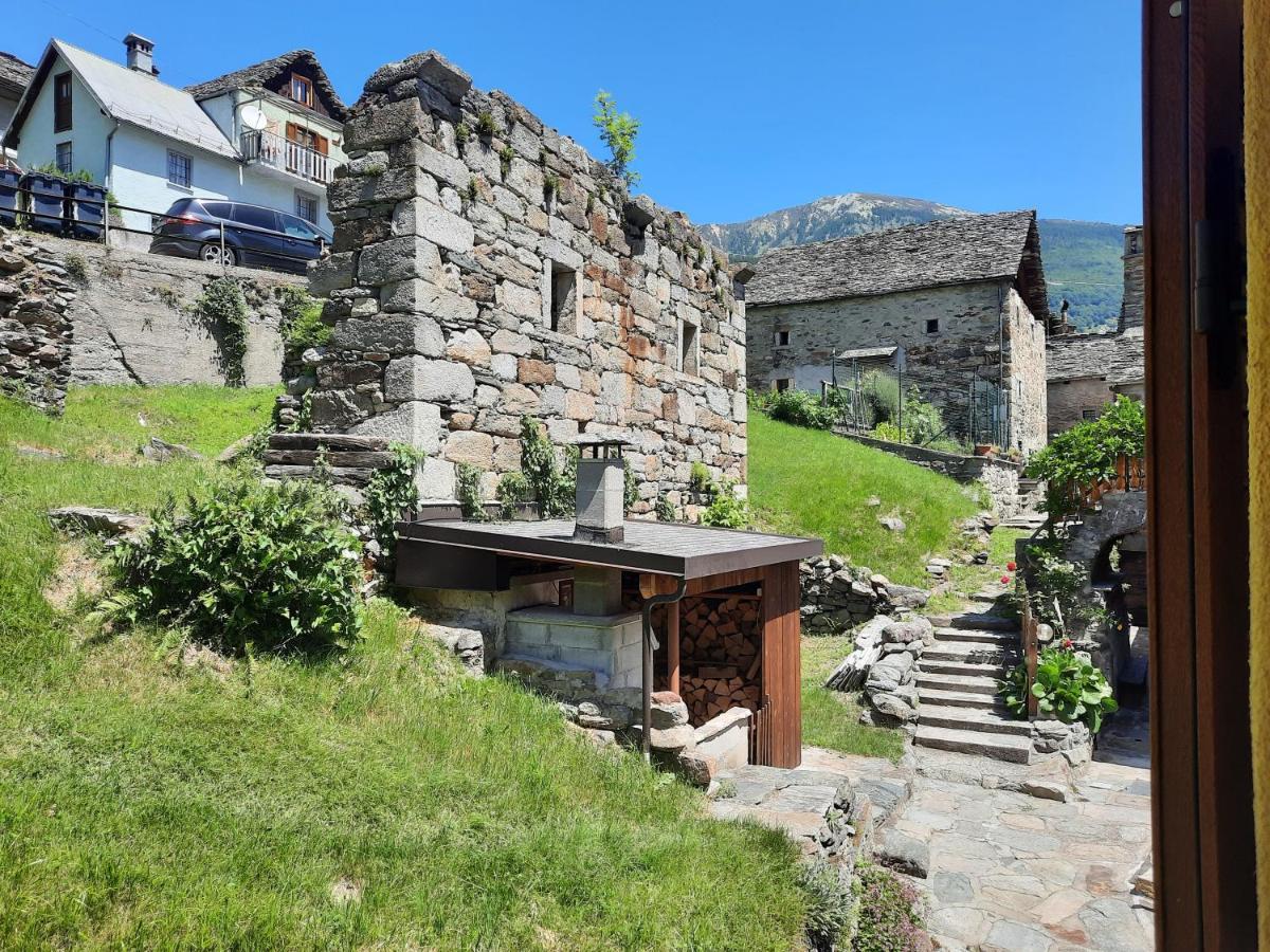 Ferienwohnung Casamici Bognanco Exterior foto