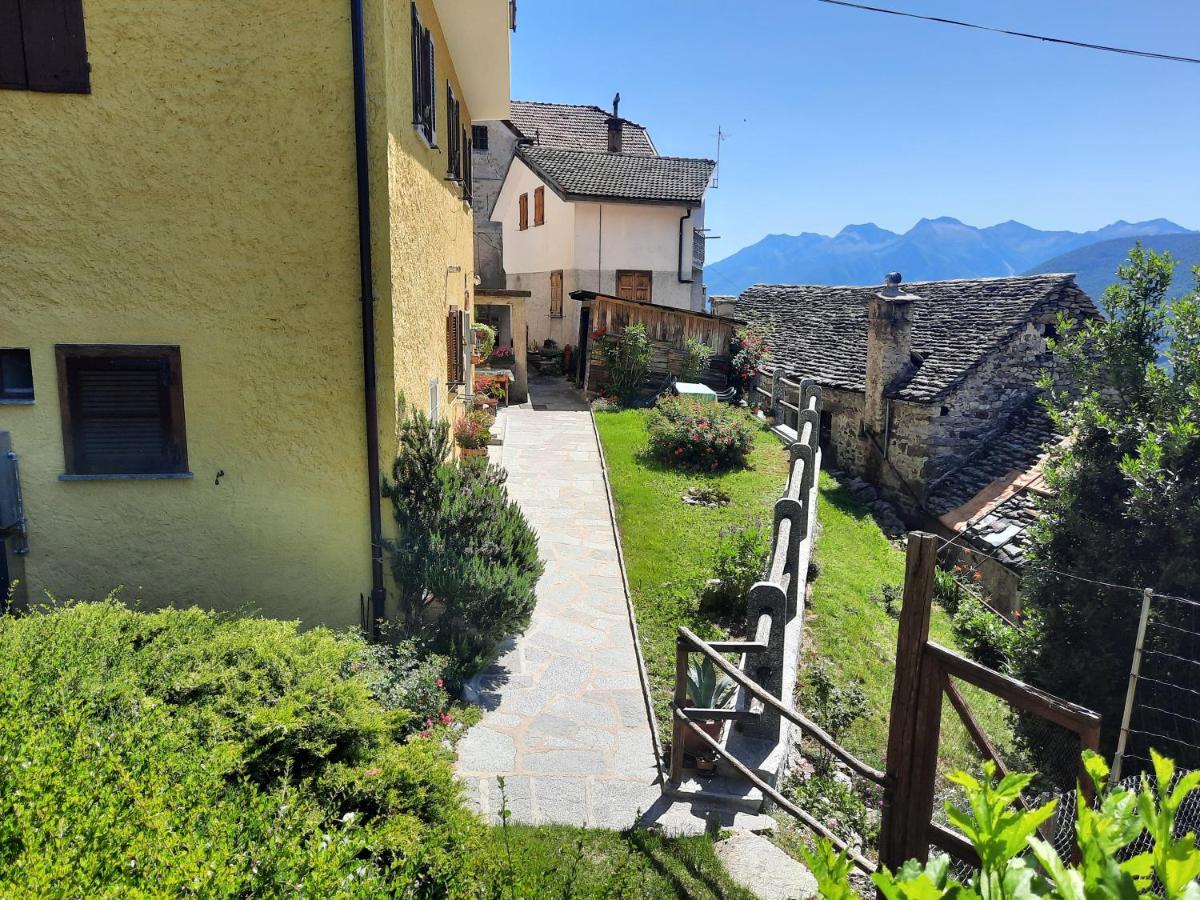 Ferienwohnung Casamici Bognanco Exterior foto