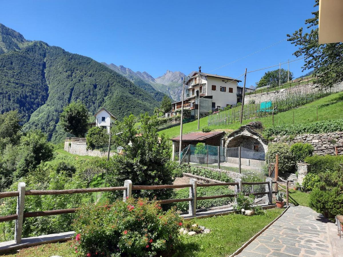 Ferienwohnung Casamici Bognanco Exterior foto
